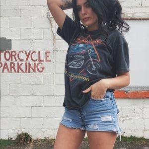 Instagram @vicesandsaints